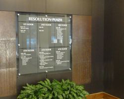 Resolution Plaza 2